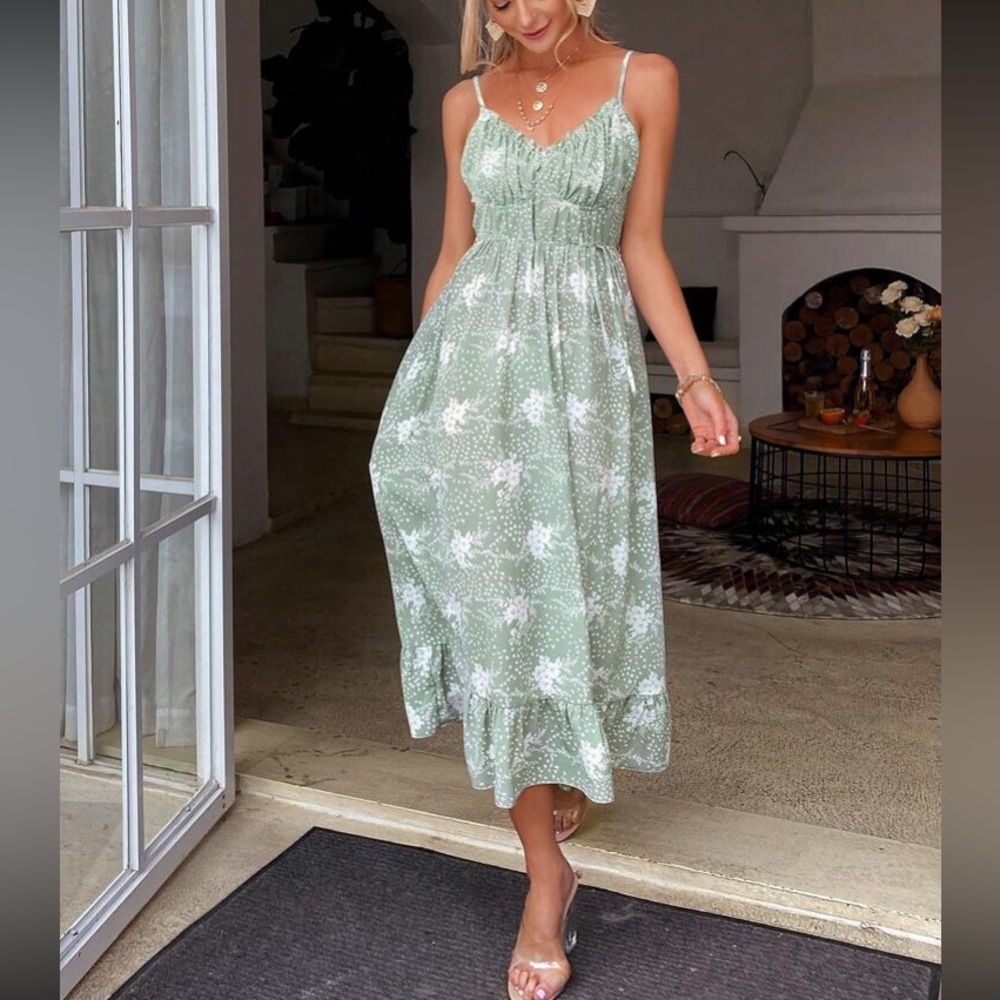 Elegant Green Floral Midi Dress